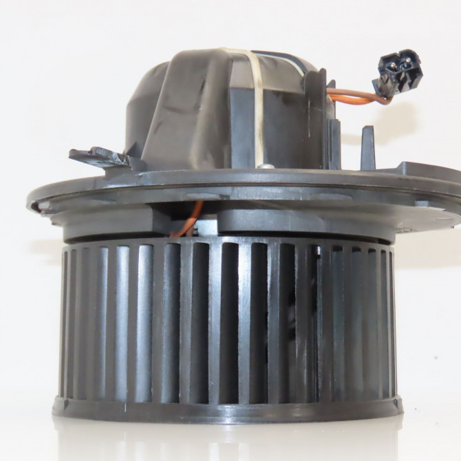 Ventilateur de chauffage occasion MERCEDES CLASSE A II Phase 1 12-2004->04-2008 A170 116ch 1698200642 2