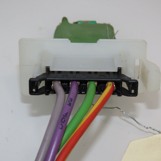 Resistance de chauffage occasion MERCEDES CLASSE A II Phase 1 12-2004->04-2008 A170 116ch 1698300861 2