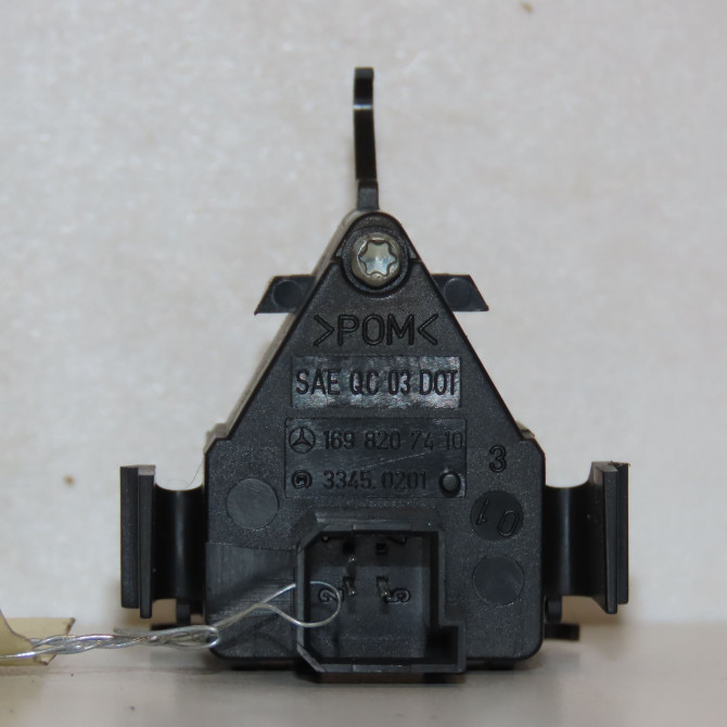 Bouton de warning occasion MERCEDES CLASSE B I Phase 1 06-2005->04-2008 B200CDI 140ch 16982074109174 2