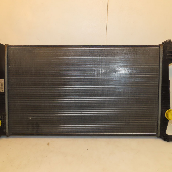 Radiateur occasion RENAULT SCENIC III Phase 1 04-2009->11-2011 1.5 DCI 110ch 214100002R 1