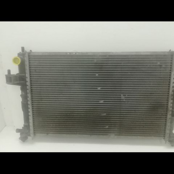Radiateur occasion OPEL CORSA III Phase 1 10-2000->08-2003 1.7 DI 16v 95513832 1