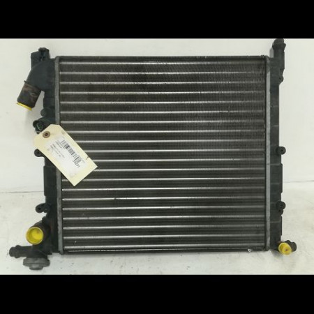 Radiateur occasion RENAULT CLIO I Phase 2 03-1994->03-1996 1.2 55ch 7700805486