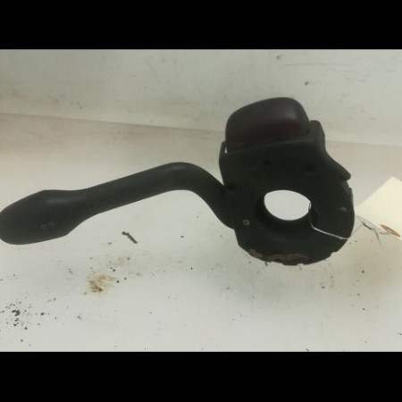 Commande clignotant occasion VOLKSWAGEN GOLF III Phase 1 01-1992->12-1997 1.9 TD 1H0953513D01C