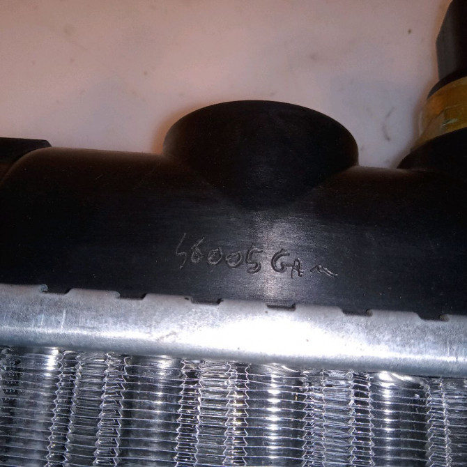 Radiateur occasion OPEL CORSA II Phase 1 03-1993->04-1997 1.4i 90410048 3