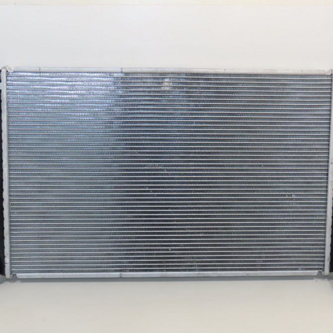 Radiateur occasion AUDI A4 II Phase 1 01-2001->11-2004 2.5 TDi 180ch 8E0121251Q 2