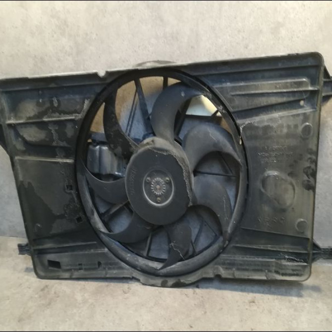 Ventilateur de refroidissement occasion FORD CMAX I Phase 1 09-2003->03-2007 2.0 TDCI 135ch 1530151 1
