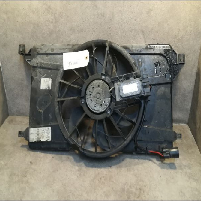 Ventilateur de refroidissement occasion FORD CMAX I Phase 1 09-2003->03-2007 2.0 TDCI 135ch 1530151 2