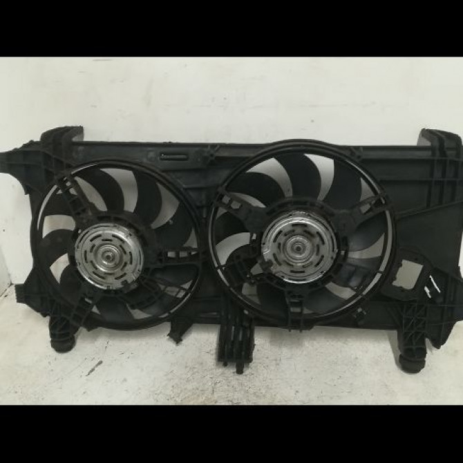 Ventilateur de refroidissement occasion FIAT DOBLO I Phase 2 01-2006->12-2009 1.9 DT Multijet 105CH 51755591 2