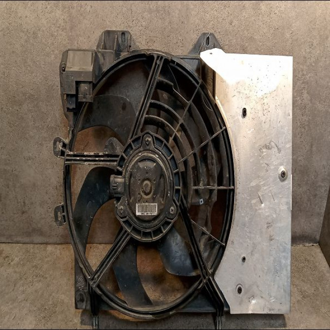 Ventilateur de refroidissement occasion CITROEN DS3 Phase 1 04-1995->04-1999 1.6 E-HDI 90ch 2