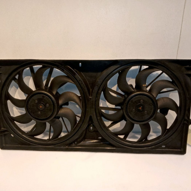 Ventilateur de refroidissement occasion RENAULT LAGUNA III Phase 2 11-2010->03-2013 2.0 DCI 16v 130ch 1