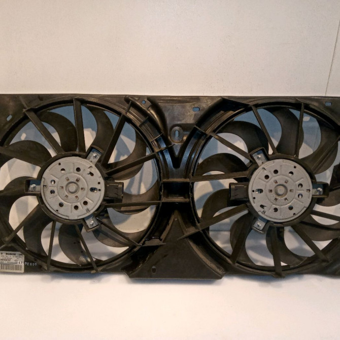 Ventilateur de refroidissement occasion RENAULT LAGUNA III Phase 2 11-2010->03-2013 2.0 DCI 16v 130ch 2