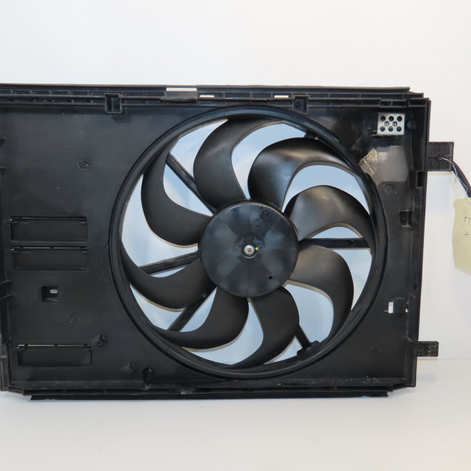 Ventilateur de refroidissement occasion PEUGEOT 308 II Phase 1 04-1995->04-1999 1.5 BlueHDI 100ch 1