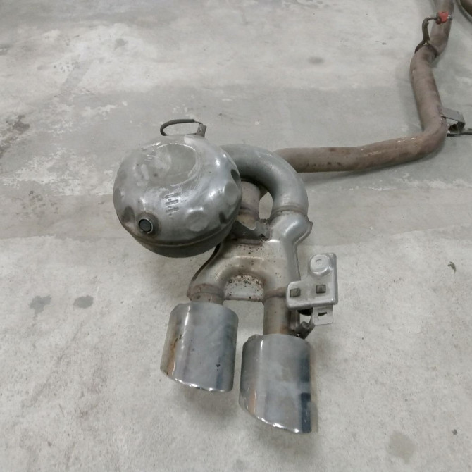 Silencieux arrière occasion 3