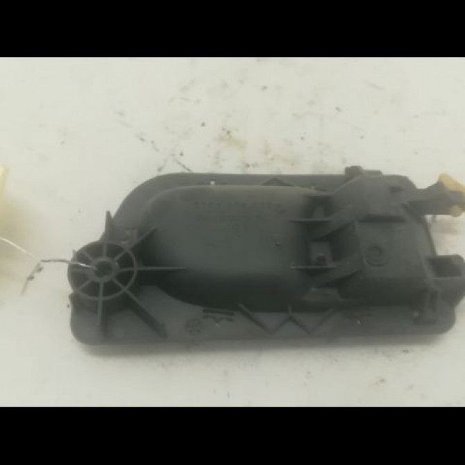Poignee int porte arg occasion RENAULT LAGUNA I Phase 1 01-1994->04-1998 7700420092 2