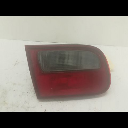 Feu arrière interieur gauche occasion HONDA CIVIC IV phase 1 11-1991->04-1996 1.5i 90ch 34156SR4G01