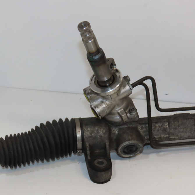 Cremaillere hydraulique occasion TOYOTA AVENSIS II phase 1 05-2003->08-2006 115 D-4D 4425005081 2