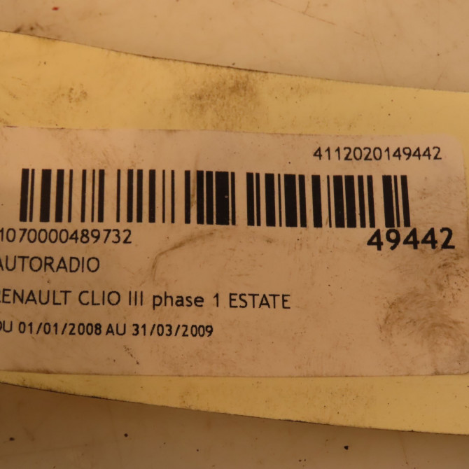 Autoradio occasion RENAULT CLIO III phase 1 ESTATE 01-2008->03-2009 8200607915 4