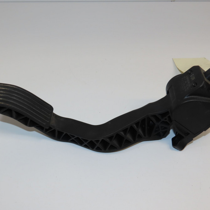 Potentiometre accelerateur occasion CITROEN C4 I Phase 1 11-2004->07-2008 1.6 HDI 92ch 2