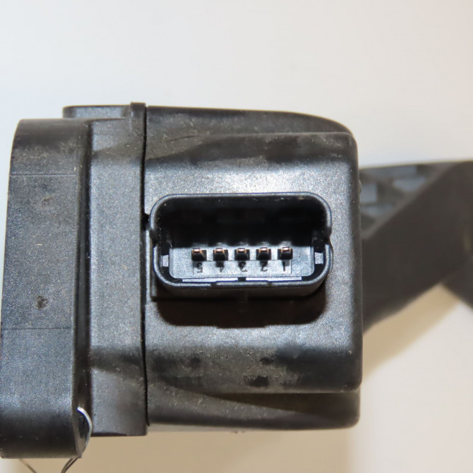 Potentiometre accelerateur occasion CITROEN C4 I Phase 1 11-2004->07-2008 1.6 HDI 92ch 3