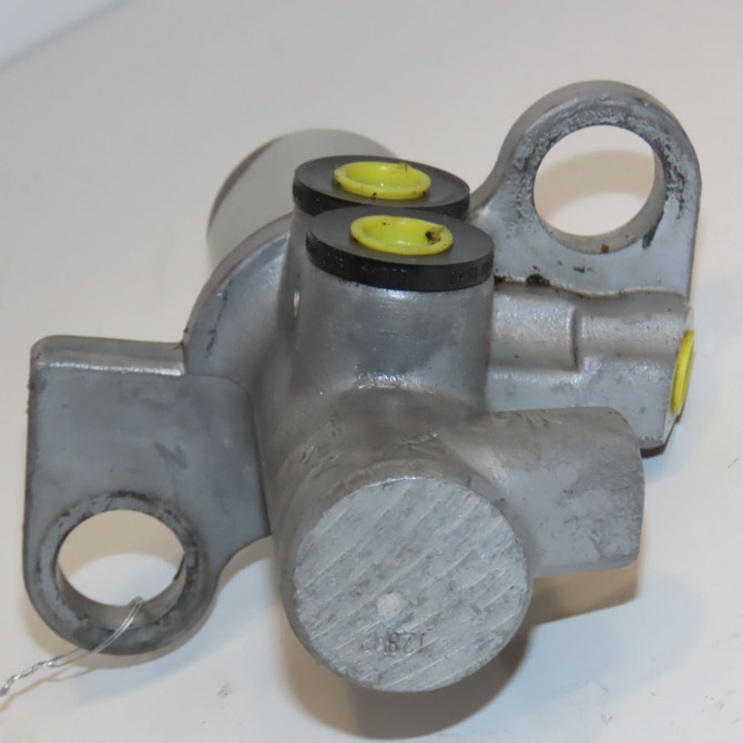 Maitre cylindre occasion AUDI A4 II 8E0611021 2