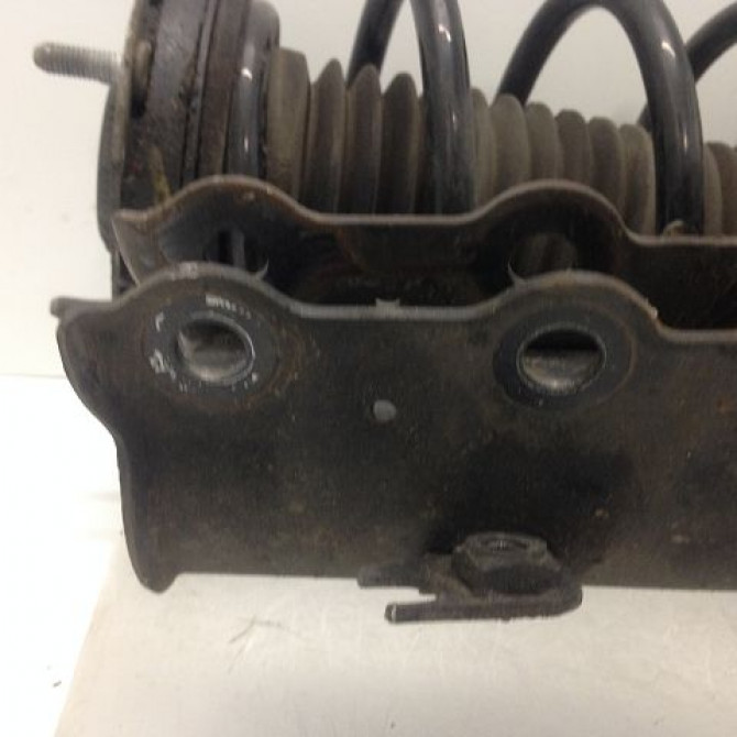 Amortisseur avant droit occasion FORD FIESTA VI Phase 1 10-2008->11-2012 1.4 TDCI 70ch 1730506 2