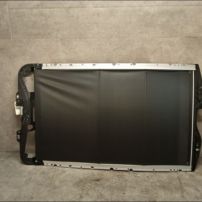 Toit ouvrant occasion PEUGEOT 508 Phase 1 04-1995->04-1999 2.0 HDI 163ch 8401YK 2