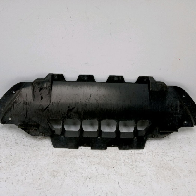 Protection pare-choc av occasion  670010774 2