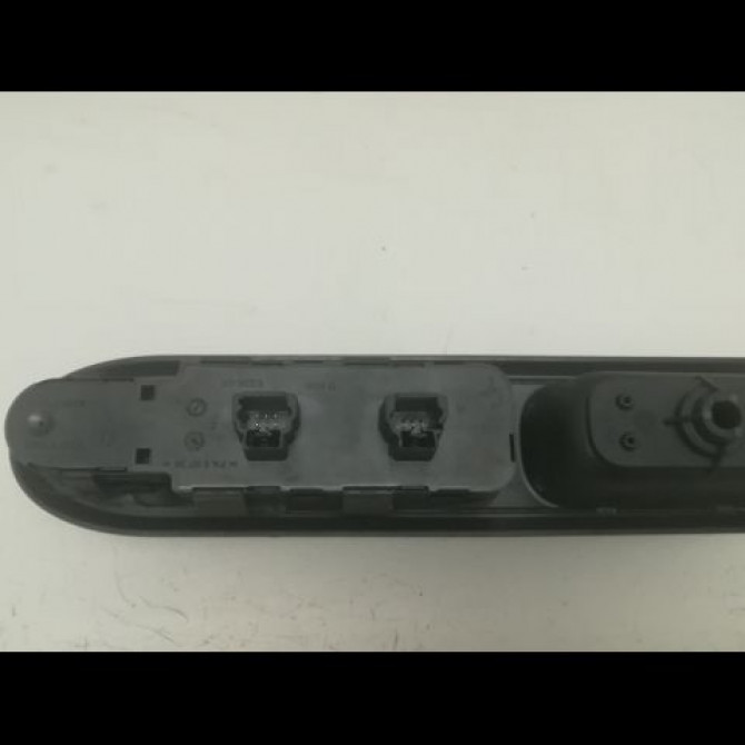 Commande lève-glace porte avant gauche occasion PEUGEOT 407 Phase 1 04-2004->07-2008 2.0 HDI 136ch 6554ER 2