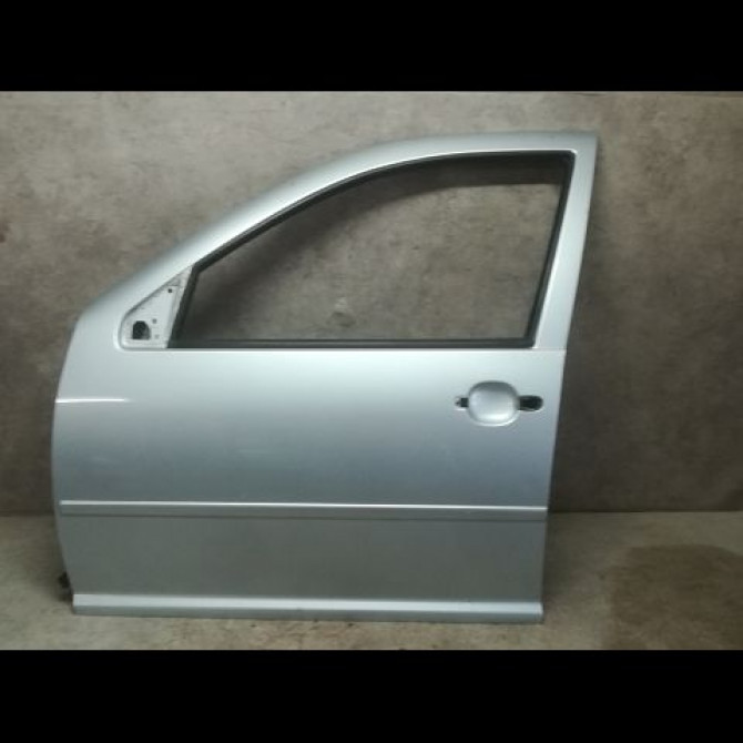 Porte avant gauche occasion VOLKSWAGEN GOLF IV GOLF IV Phase 1 1998-01-01->2005-06-30 1.9 TDI 100ch 1J4831055H 1