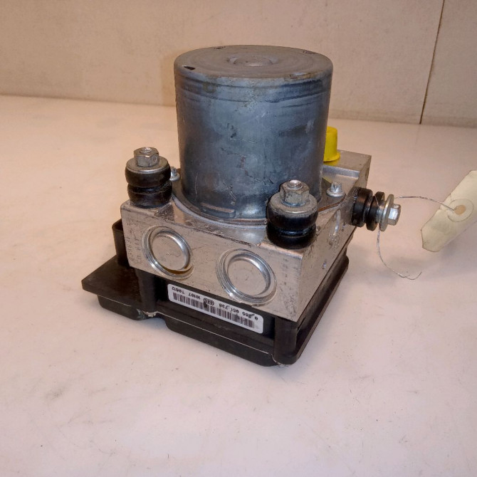 Unité hydraulique ABS occasion PEUGEOT 5008 I Phase 1 11-2009->12-2013 2.0 HDI 150ch 1607510480 2