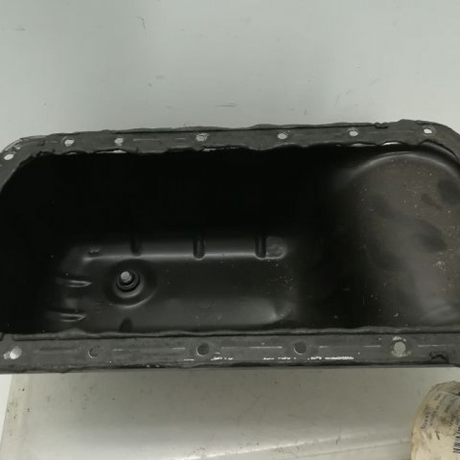 Carter inf moteur occasion PEUGEOT 207 Phase 1 04-2006->06-2013 1.6 HDI 16v 90ch E324 2