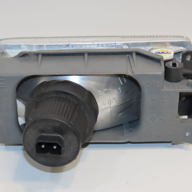 Phare antibrouillard avant droit occasion B.M.W. SERIE 3 III Phase 1 01-1991->04-1998 325td 63178357710 2