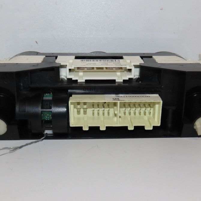 Commande de chauffage occasion AUDI A1 Phase 1 06-2010->03-2015 1.6 TDI 105ch 8X0820045 2