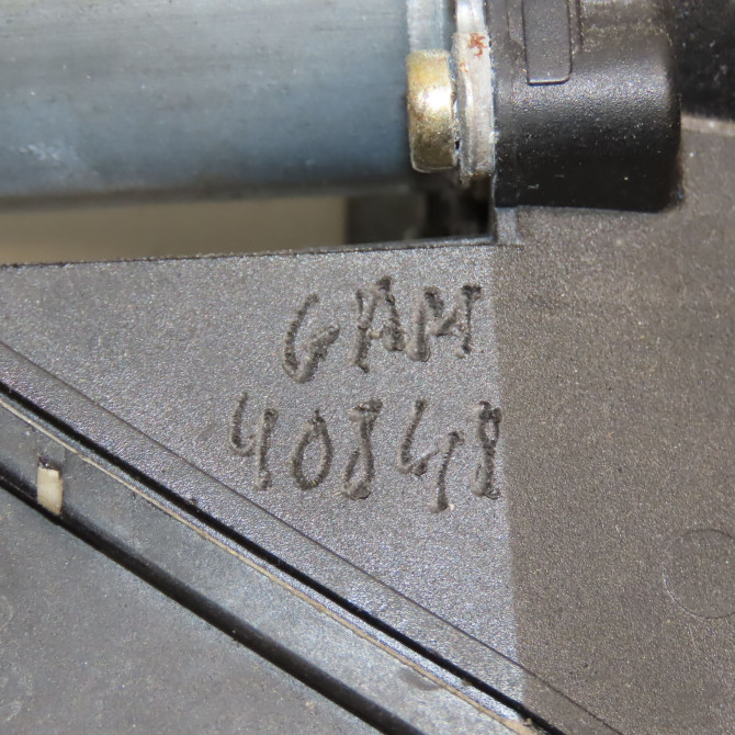 Mecanisme+moteur leve-glace arg occasion MERCEDES CLASSE E II Phase 2 09-1999->03-2002 E 220 CDI 2107301546 5