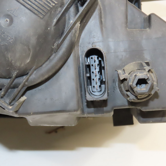 Phare gauche occasion MERCEDES CLASSE A II Phase 1 12-2004->04-2008 A 200 CDI 1698200361 3