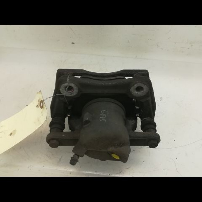 Etrier de frein avant droit occasion RENAULT CLIO III Phase 1 09-2005->03-2009 1.5 DCI 85ch 7701208333 2