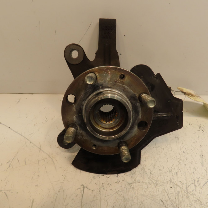 Moyeu avg occasion CHEVROLET SPARK Phase 1 01-2010->09-2012 1.0i 16v 68ch 95492092 1