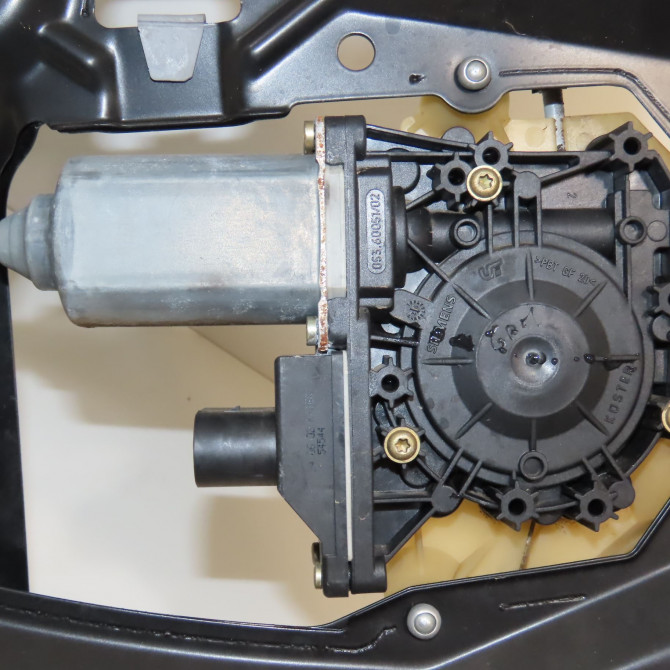 Mecanisme+moteur leve-glace arg occasion AUDI A3 I Phase 1 09-1996->10-2000 8L4837461 3