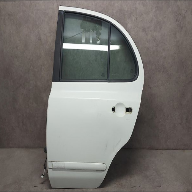 Porte arrière gauche occasion NISSAN MICRA III Phase 3 11-2007->11-2010 1.2i 65ch 82101AX130 1