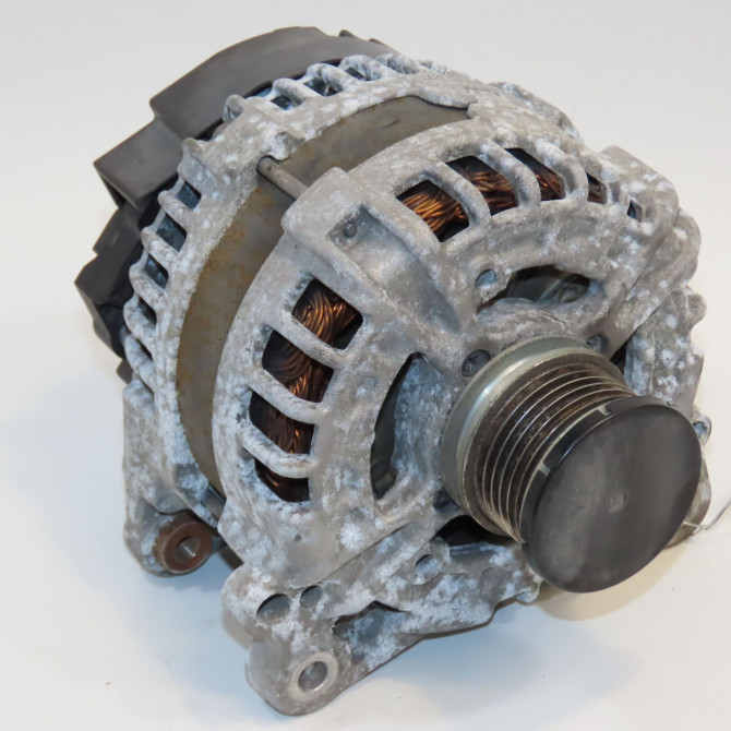 Alternateur occasion AUDI A4 III Phase 2 AVANT 10-2011->03-2016 3L903017F 1
