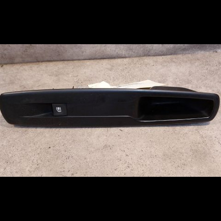 Commande lève-glace porte avant droite occasion RENAULT SCENIC III Phase 2 12-2011->03-2013 1.5 DCI 110ch