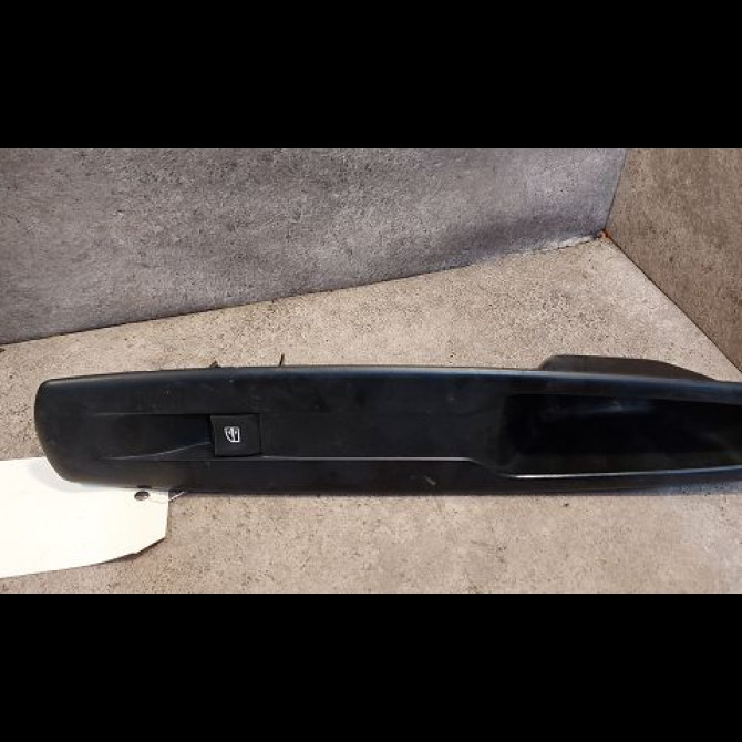 Commande lève-glace porte avant droite occasion RENAULT SCENIC III Phase 2 12-2011->03-2013 1.5 DCI 110ch 1