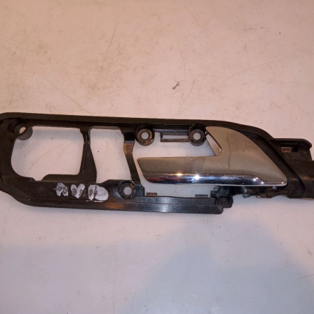 Poignee int porte avd occasion VOLKSWAGEN POLO IV Phase 2 05-2005->09-2009 1.4 TDI 70ch 6Q0837173K