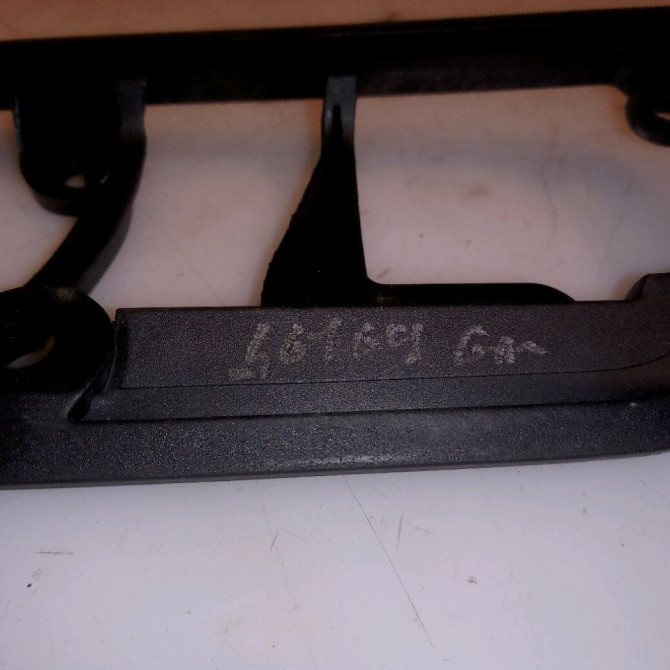 Poignee int porte avg occasion VOLKSWAGEN POLO IV Phase 2 05-2005->09-2009 1.4 TDI 70ch 6Q1837173G 3