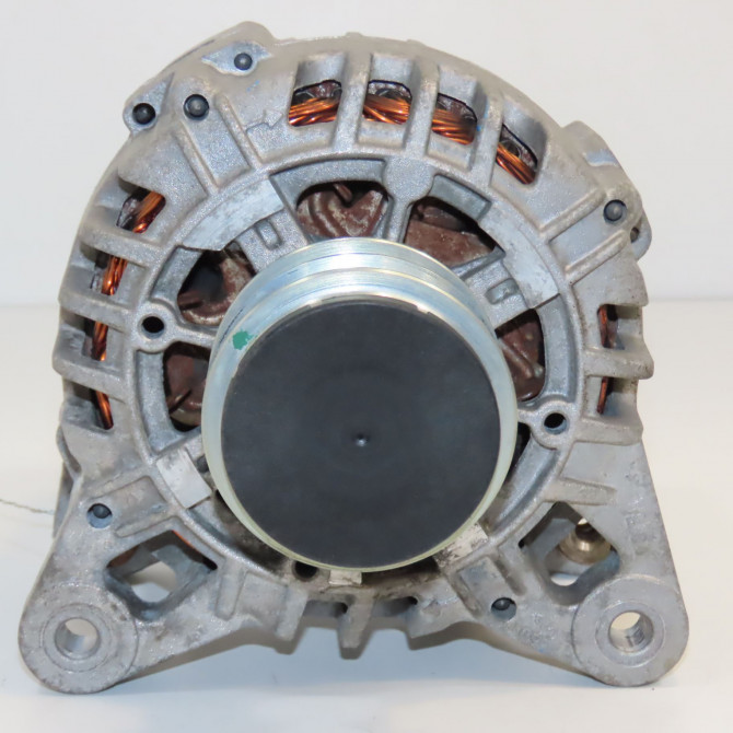 Alternateur occasion RENAULT TWINGO II Phase 2 12-2011->12-2014 1.2i 16v 75ch 231003396R 2