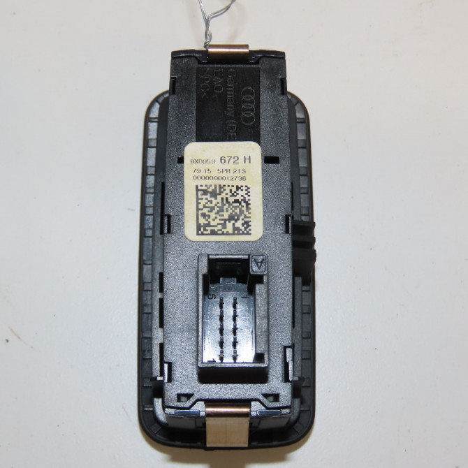 Bouton de warning occasion AUDI A1 A1 Phase 2 2014-12-01->2019-06-30 1.0 TFSI 95ch 8X0959672H 2