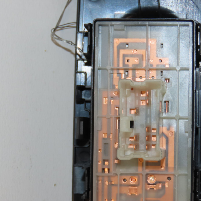 Commande lève-glace porte avant droite occasion NISSAN QASHQAI II Phase 1 02-2014->... 1.2i 115ch 254114BA0A 3