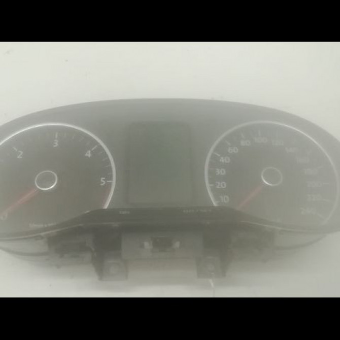 Compteur occasion VOLKSWAGEN POLO V POLO V Phase 1 2009-09-01->2014-05-31 1.6 TDI 90 6R0920861DX 1