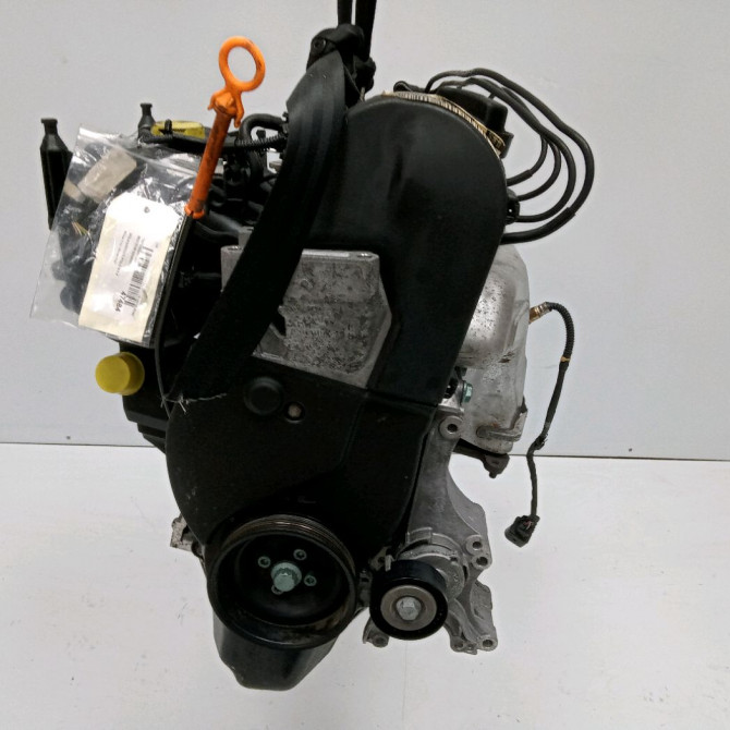 Moteur essence occasion VOLKSWAGEN POLO III Phase 2 11-1999->12-2001 1.4 30100098QX 4
