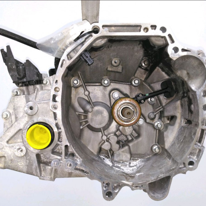 Boîte à vitesse mecanique occasion DACIA SANDERO II Phase 1 04-1995->04-1999 1.0i 75ch 320100735R 1